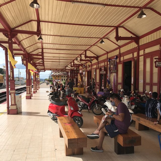 สถานีรถไฟที่สวยที่สุดแห่งนึงในประเทศไทย