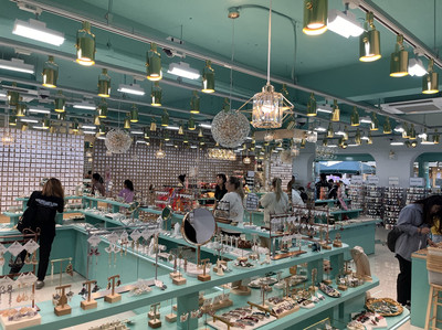 treasure ジェヒョク　bomb ラキドロ　仁寺洞 treasure ジェヒョク bomb ラキドロ 仁寺洞 d*3様 TREASURE bomb