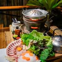 ที่เที่ยวหน้าหนาว นอนฟังเสียงน้ำในลำธาร แช่อ่างชิล