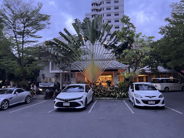 曼谷激抵全身按摩