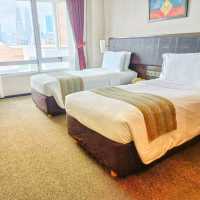 Executive Club Room with Twin Towers View