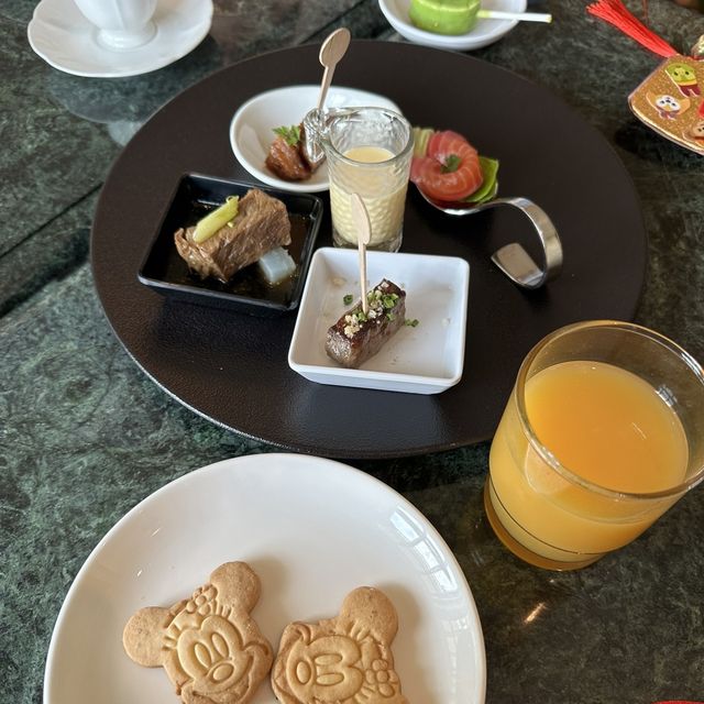 香港迪士尼樂園酒店兩日一夜國賓廳之旅☺️🍹食食食玩玩玩