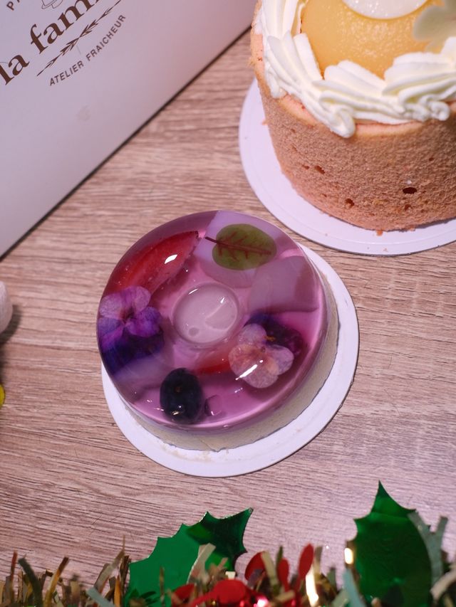 聖誕派對必備多款色彩繽紛蛋糕，推介La Famille蛋糕店