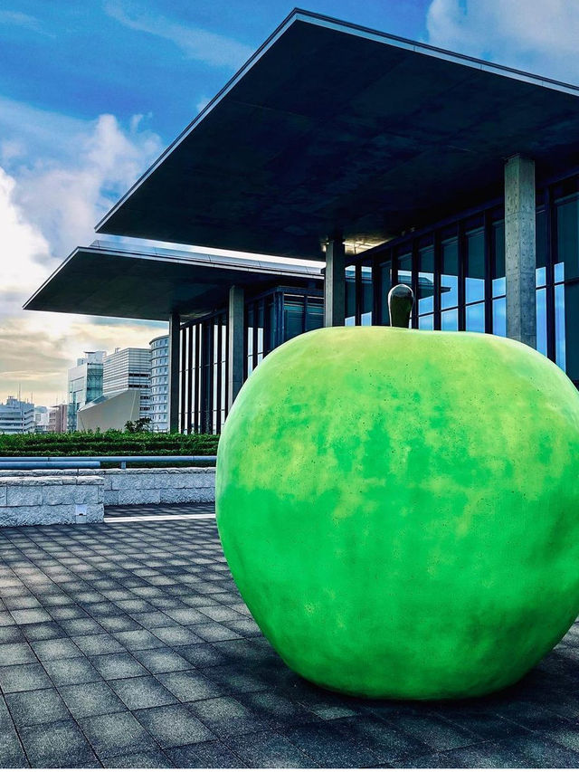 【兵庫】安藤忠雄建築と芸術の融合の場 有名な🍏りんごの理由