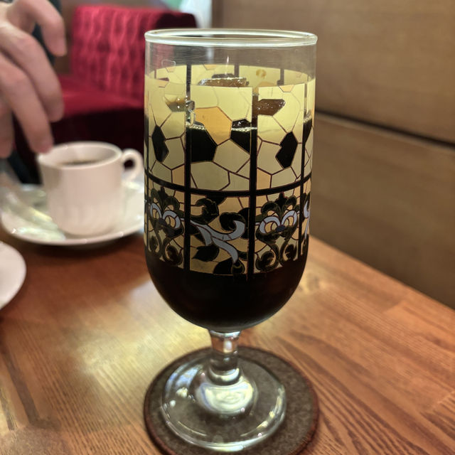 【カフェ巡り】東京 新宿 珈琲西武 西新宿店 ステンドガラス輝くほっと落ち着く空間で美味しい珈琲を堪能
