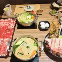超美味食材新鮮澎湃，自助吧豐盛火鍋🍲