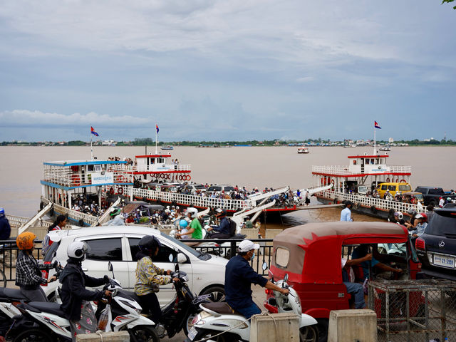 Life along the Tongle Sap ⛴️🍢🪁