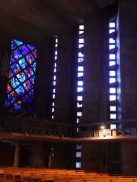【都内】新しいデザイン性も取り入れたスタイリッシュな教会⛪️