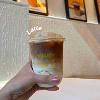 เซเว่น มังกี้ส์ คาเฟ่เมืองทอง