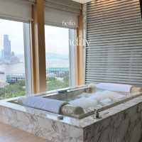 Four Season Hotel ｜Hong Kong