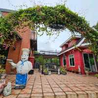 Stamp Hills Resort & Restaurant @สวนผึ้ง