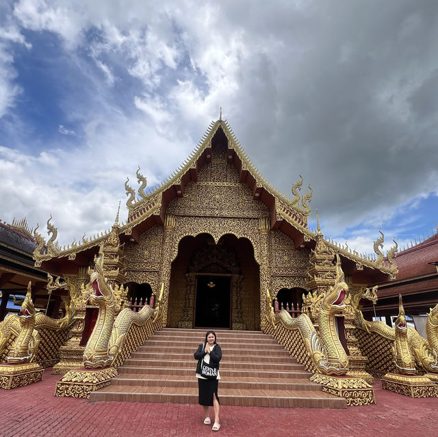 วัดพิพัฒน์มงคล ขอพรโชคลาภ การงาน มั่นคง ยศ ลาภ 