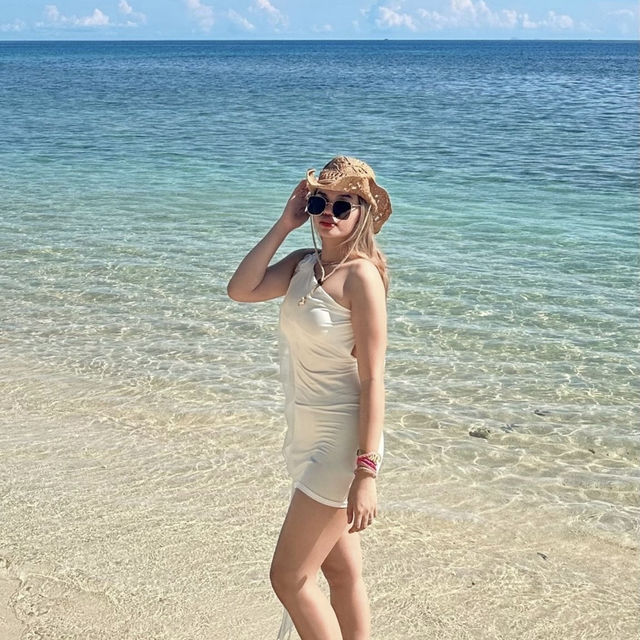 POLILLO ISLAND 🐚🏝️☀️👙