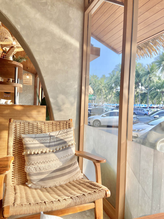 Aloha Beach Cafe