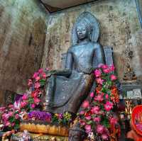 พระพุทธรูปทรงเครื่องสมัยอยุธยาที่มีขนาดใหญ่ที่สุด