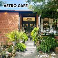 ASTRO HOUSE CAFE บางละมุง 🌟🌟