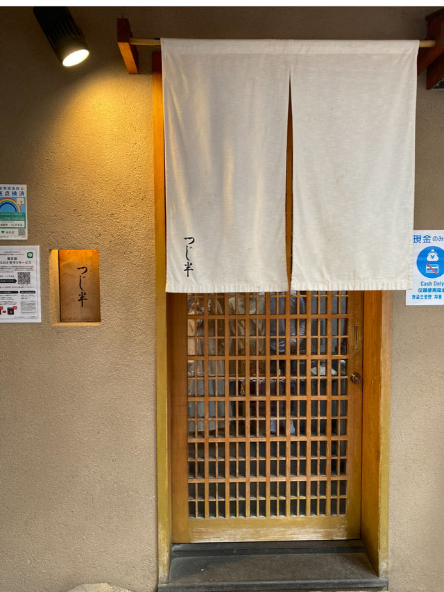 【日本橋】行列必至！贅沢ランチ海鮮丼