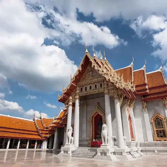 방콕의 사원의 풍부한 문화 🇹🇭