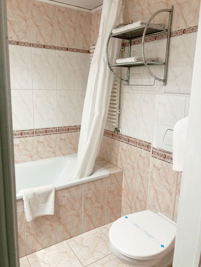 布達佩斯平價酒店：非hostel