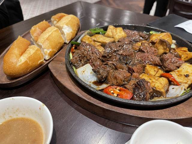 베트남 다낭 최고의 맛집 마담란