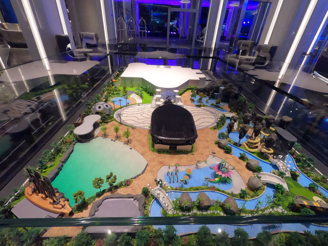 Space Water Park สวนน้ำในธีมสุดล้ำที่โรงแรม Grand Center Point Space Pattaya