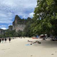 A hidden gem awaits at Railay Beach – a slice of heaven accessible only by boat!