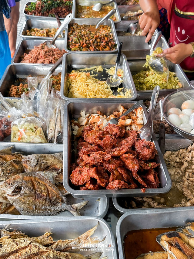 ฝากท้องมื้อเช้าไว้ที่ร้านข้าวแกงราคาย่อมเยา