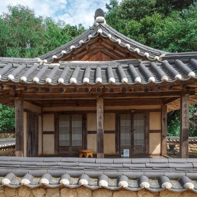 선비들의 이야기가 있는