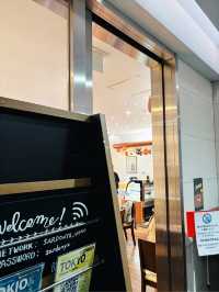 ทานอาหารเช้าที่โรงแรม Sardonyx Ueno