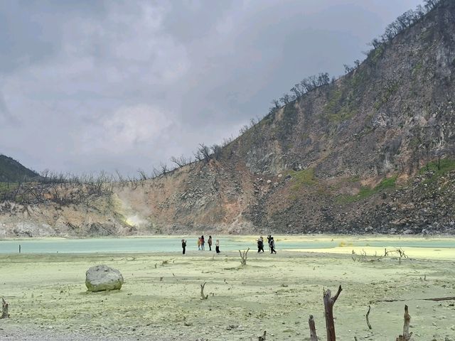 【インドネシア】バンドンにある多きなカルデラ湖