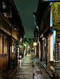 Solo Sojourn in Serene Wuzhen