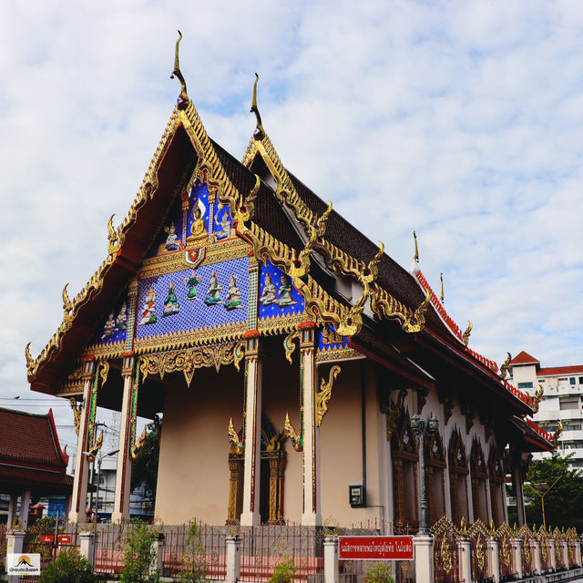 หลวงพ่อเพชร วัดบาง กำแพงเพชร