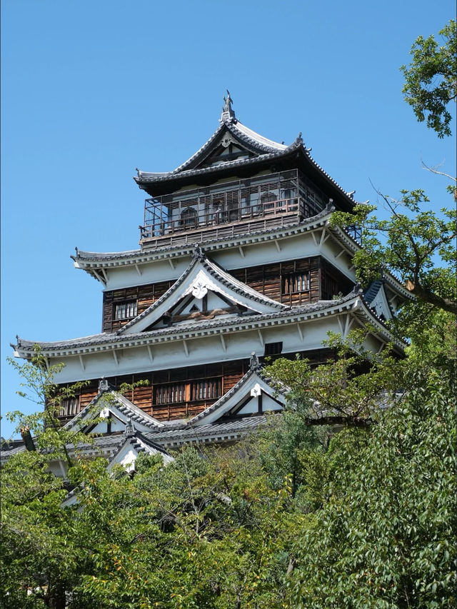 Day Trip to Hiroshima: A Journey Through History and Culture