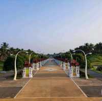 นั่งรถรางชมพืชสวนโลก หอคำหลวง สุดงดงาม