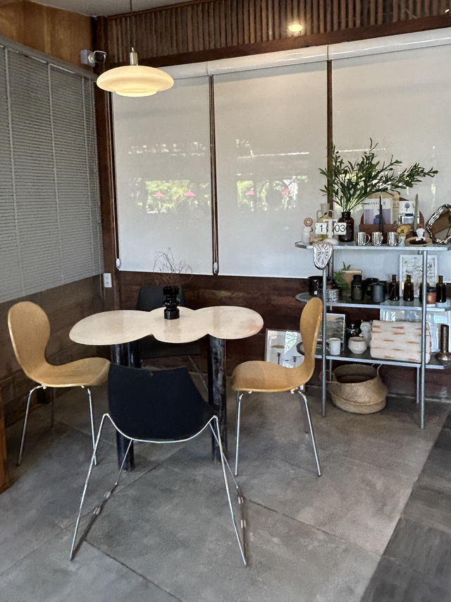 🕊️CLE คาเฟ่เปิดใหม่ย่านฟ้าฮ่าม เชียงใหม่