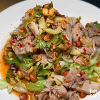 อร่อยระดับตำนาน! ร้านขนมจีนไหหลำเจ๊วาเจ๊หย่ง 