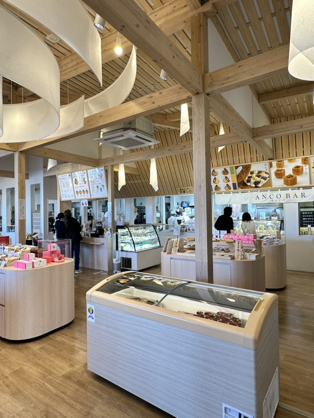 【栃木】世界初のあんこバー  店舗は隈研吾建築！
