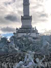 지롱드 기념비 Monument aux Girondins