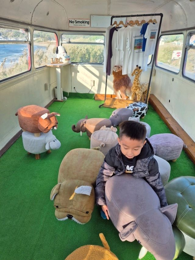 London Bus Cafe Japan