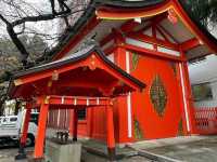 ศาลเจ้าฮานะโซโนะ (Hanazono Shrine) โตเกียว
