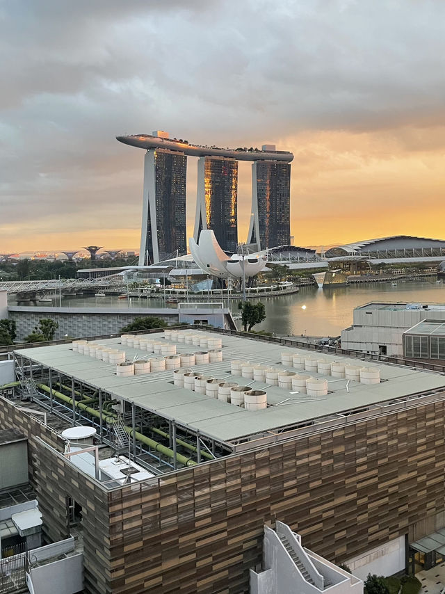 From Sunrise to City Lights: The Ultimate Staycation at Marina Bay