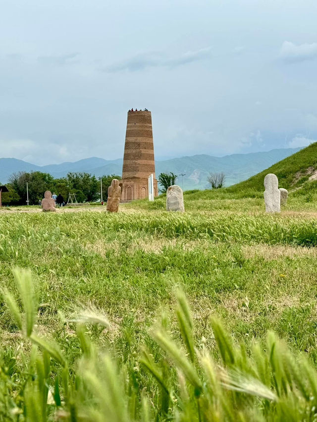 2-Day Kyrgyzstan Itinerary: Nature, Culture & Adventure