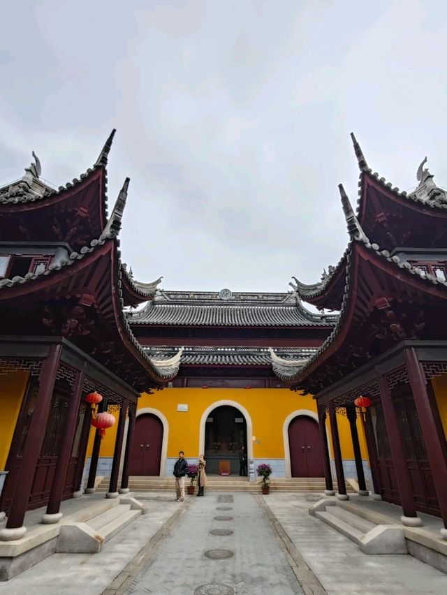 Mingyue Temple: Showcasing Traditional Skills of Water Town Women