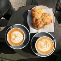 Nice cafe with central location