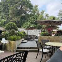 popular restaurant around victoria peak