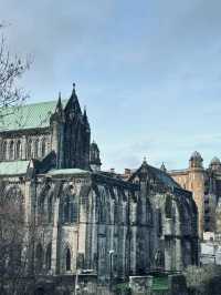 Glasgow Necropolis: A Historic Hilltop Cemetery
