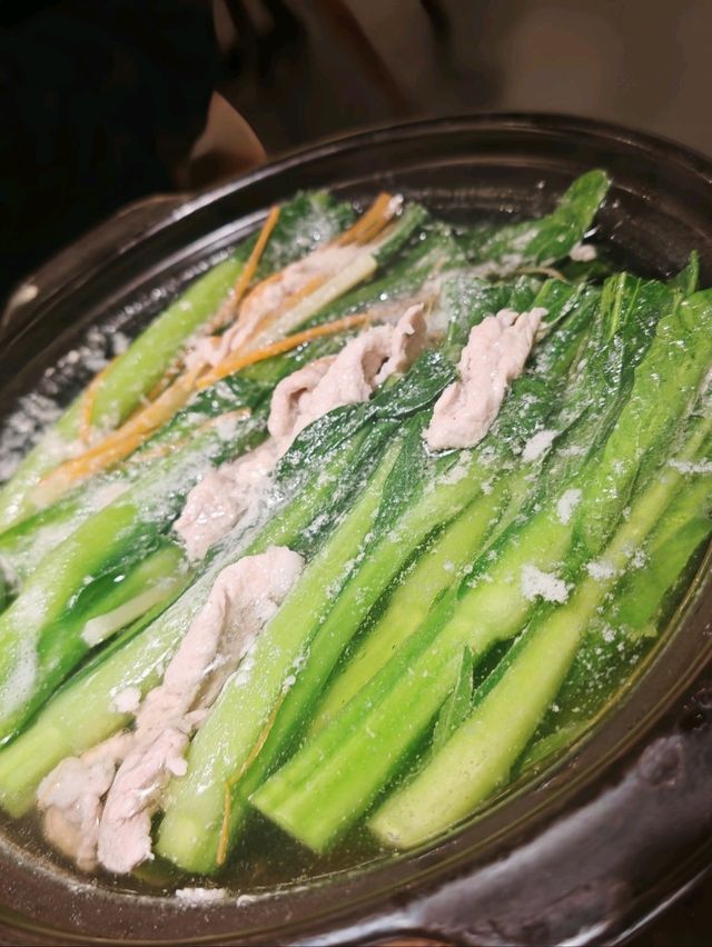 Dinner at Xin Wen Ji, Guangzhou – A Feast of Classic Cantonese Delights