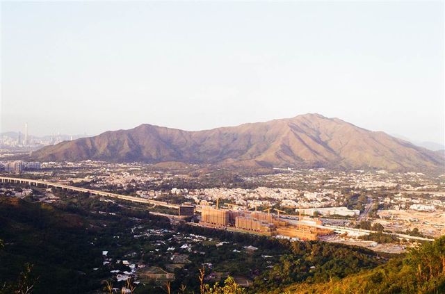 A Three Hill Traverse in Yuen Long