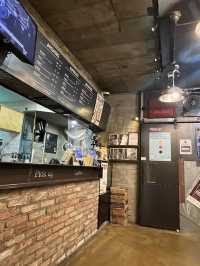 A:git cafe nearby mangwon station ,the best coffee