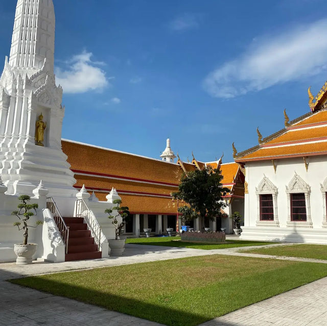 【バンコク】🇹🇭 ワット・マハータートユワラートランサリット
